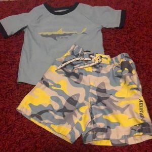 BabyGap size 2 boys swimsuit